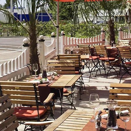 Mercure Hotel Am Messeplatz Offenburg-2